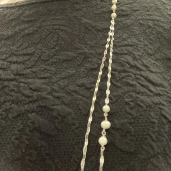 Evie & Emma fine silver plated necklace - Picture 5 of 9